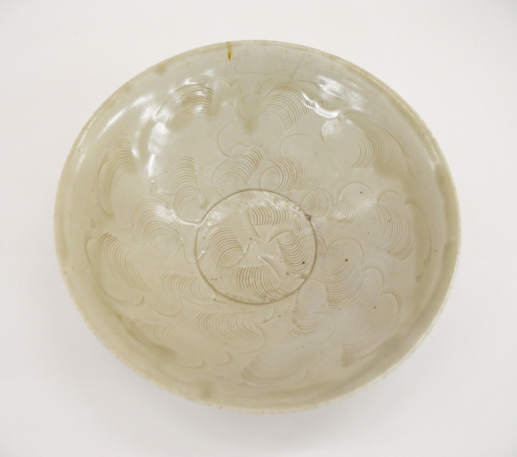 特集展示「やきもの はじめの一歩! ③やきものの文様」